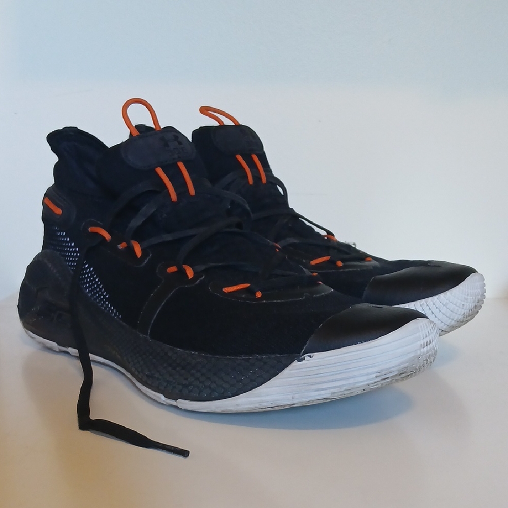 High-Performance Black and Orange Athletic Shoes